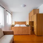 Sonnenhaus 게스트하우스 *