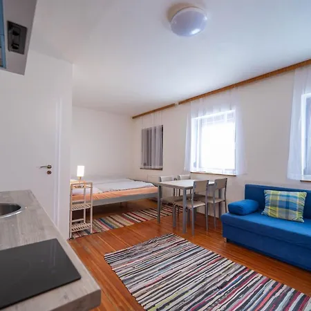 Sonnenhaus * Gundersheim